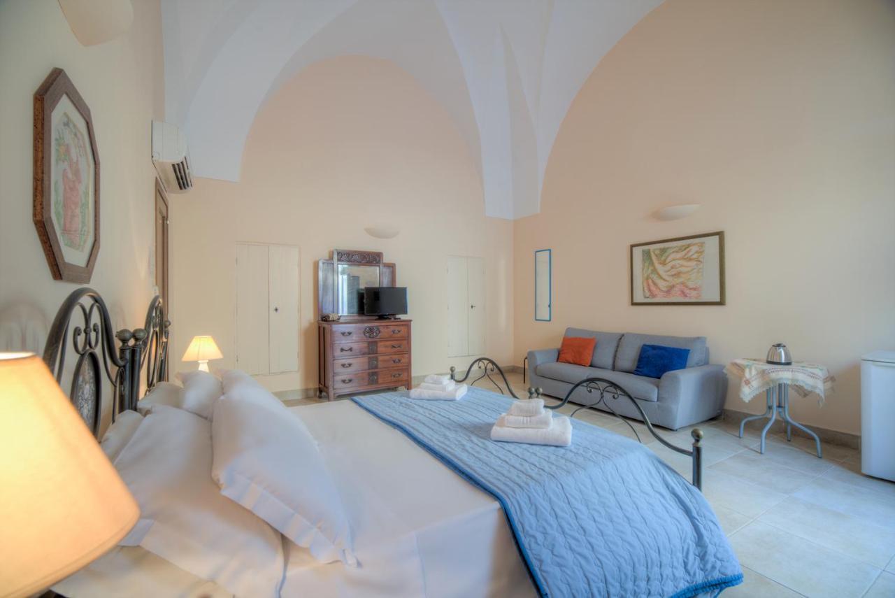 Lu Caffa By Typney Bed & Breakfast Vernole Eksteriør bilde